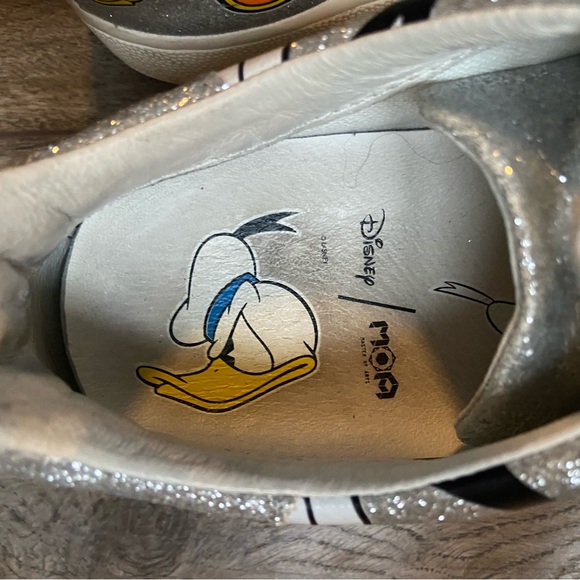 MOA Master of Arts X Donald Duck shoes size 6.5 - Picture 2 of 6